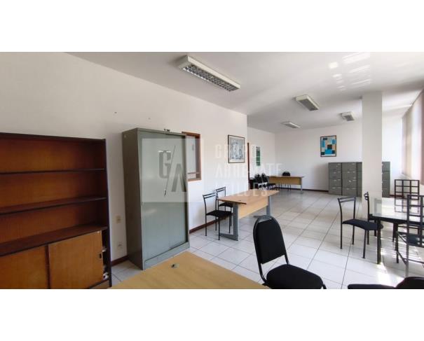 Foto de Galpão e Prédio em Terreno de 1.878,23m²