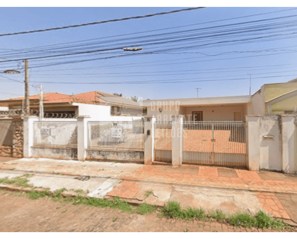 Foto de Casa com 350m² de área construída