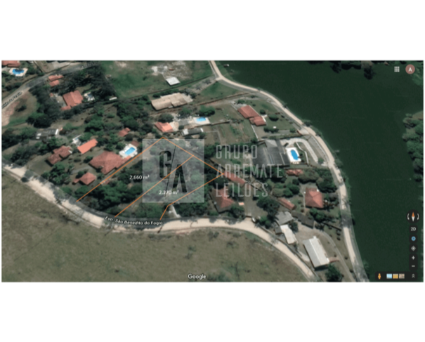 Foto de Terreno com 2.660 m² em Jacareí | SP