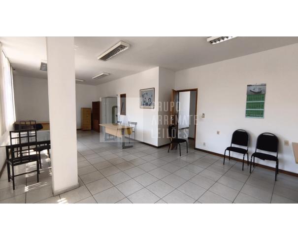 Foto de Galpão e Prédio em Terreno de 1.878,23m²