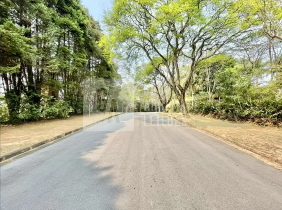 Terreno com 2.000 m² COND. VILA REAL DO MOINHO VELHO | EMBU DAS ARTES, localizado em Embu Das Artes - SP, bairro Água Rasa